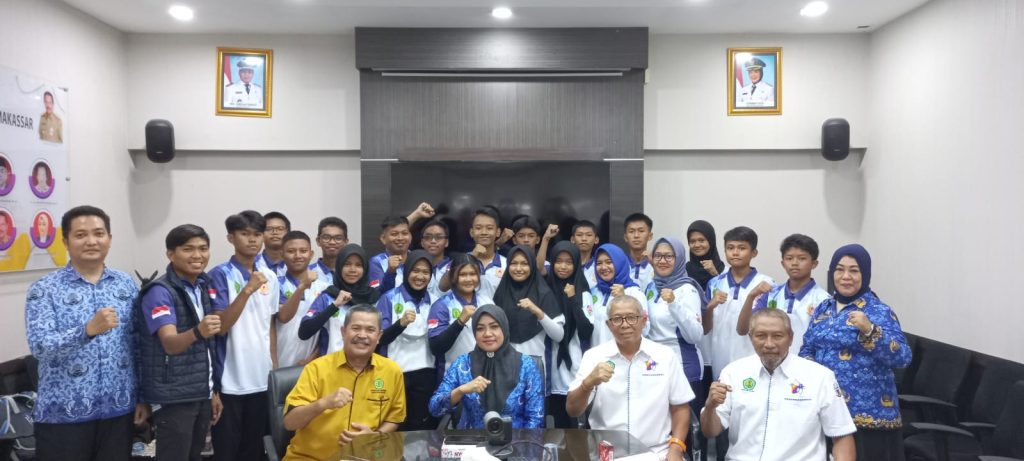 Kadis PU Makassar Kontingen Cabor Panahan PORPROV XVII Makassar