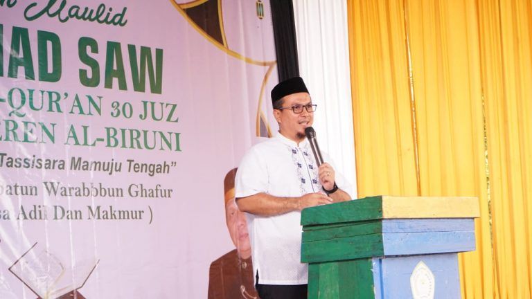 Ketua DPRD Mateng Hadiri Maulid Nabi Dan Wisuda Hafalan Al Qur’an